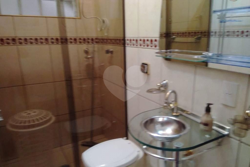 Casa à venda com 4 quartos, sendo 2 suítes, em Jardim Vila Galvão, Guarulhos, SP