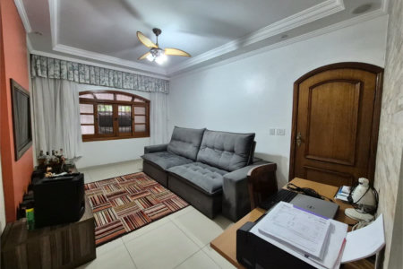 Sobrado à venda com 3 quartos, sendo 1 suíte, em Jardim Sarah, São Paulo, SP