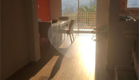 Sobrado à venda com 3 quartos, sendo 1 suíte,  em Residencial Novo Horizonte I, Mogi das Cruzes, SP