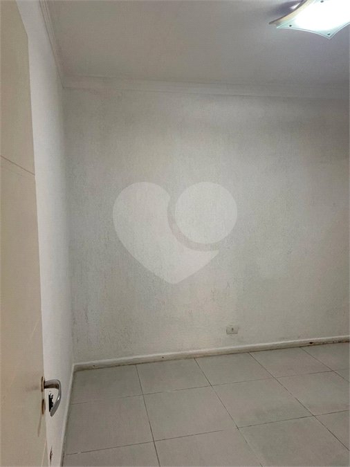 Casa à venda com 4 quartos, sendo 1 suíte, em Santo Amaro, São Paulo, SP