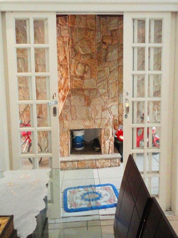Casa Térrea à venda com 3 quartos, sendo 1 suíte, em Vila Galvão, Guarulhos, SP