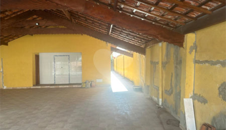 Casa à venda com 1 quarto em Tupi, Praia Grande, SP
