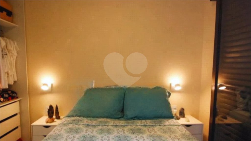 Apartamento à venda com 2 suítes em Jardim Londrina, São Paulo, SP
