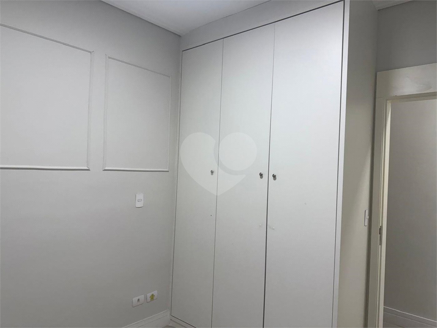 Casa à venda com 3 quartos, sendo 1 suíte, no condomínio Village Moutonnée Salto Sp, Salto - SP