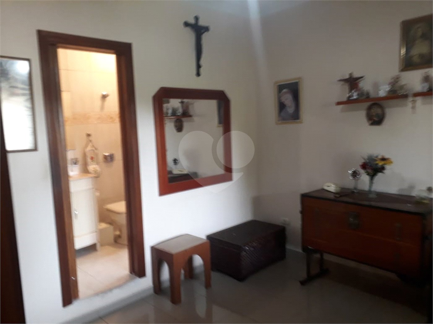 Sobrado à venda com 6 quartos, sendo 5 suítes, em Tremembé, São Paulo, SP