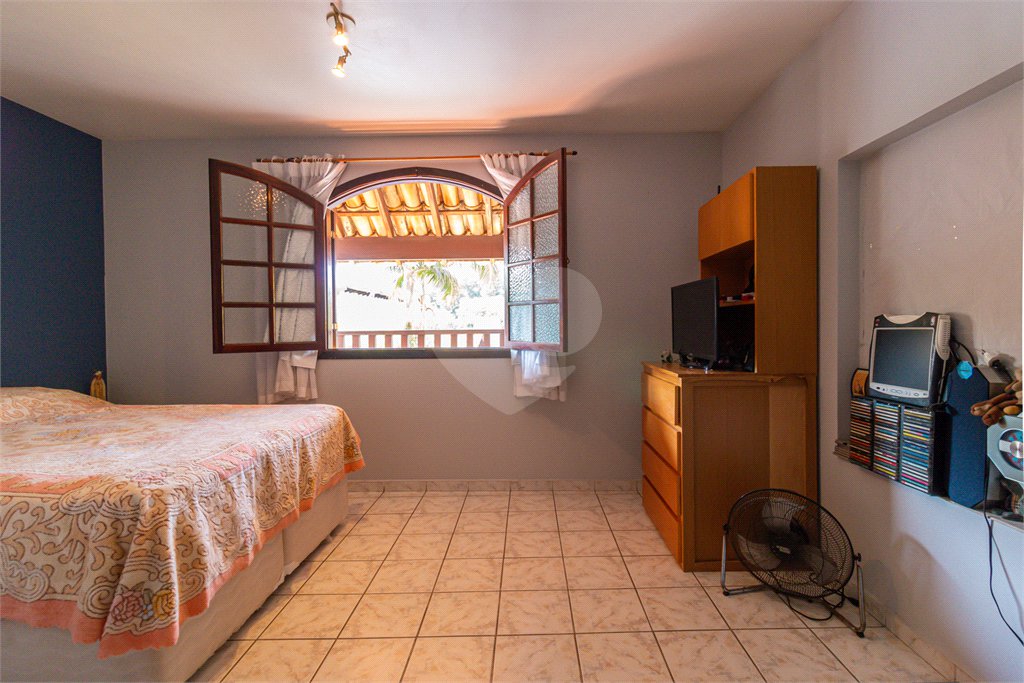 Casa à venda com 4 suítes em Jardim Prudência, São Paulo, SP