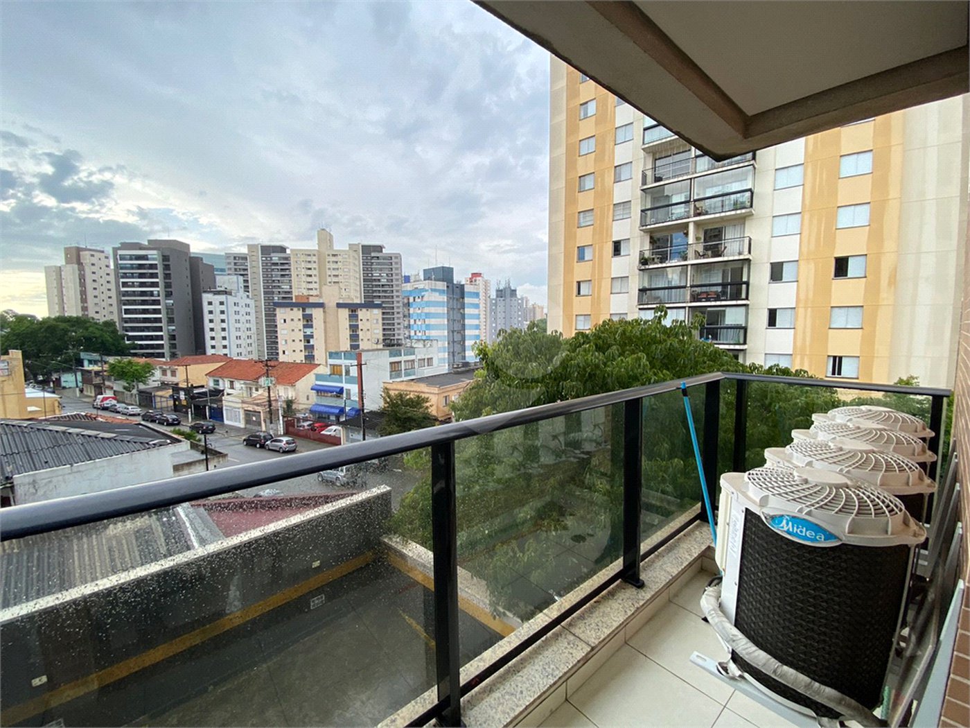 Sala à venda ou para alugar em Vila Guarani (z Sul), São Paulo, SP