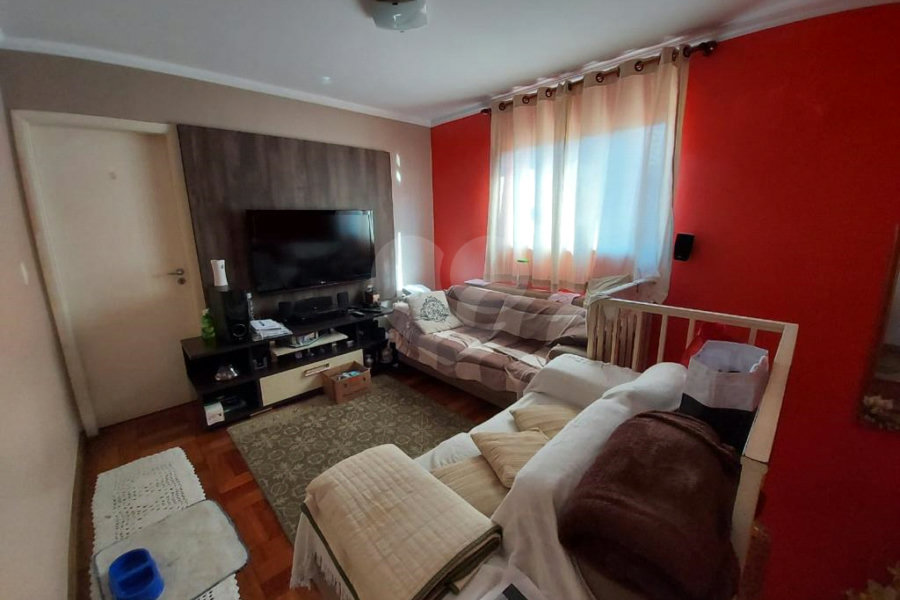 Sobrado à venda com 3 quartos, sendo 1 suíte,  em Vila Mazzei, São Paulo, SP