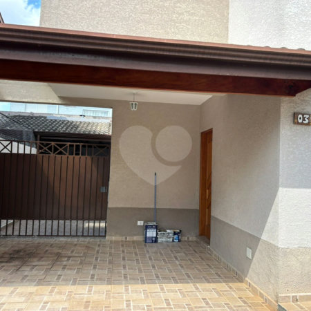 Casa em condomínio à venda com 3 quartos, sendo 1 suíte,  em Jardim Estância Brasil, Atibaia, SP