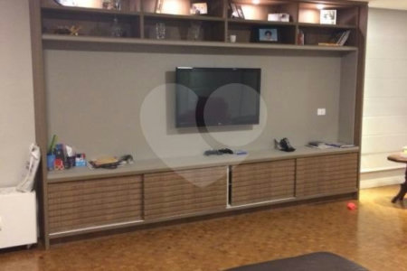 Apartamento à venda com 4 quartos, sendo 2 suítes, em Cerqueira César, São Paulo, SP