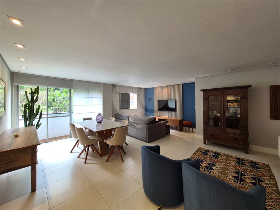 Apartamento à venda com 2 quartos, sendo 1 suíte, em Vila Andrade, São Paulo, SP