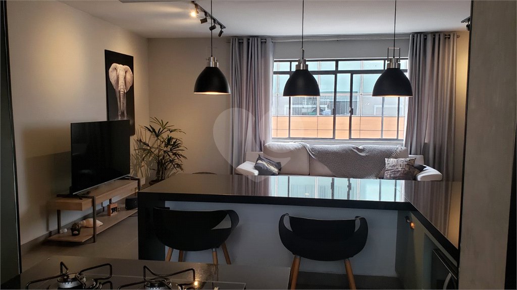 Apartamento à venda com 4 quartos, sendo 1 suíte, em Jardim Paulista, São Paulo, SP