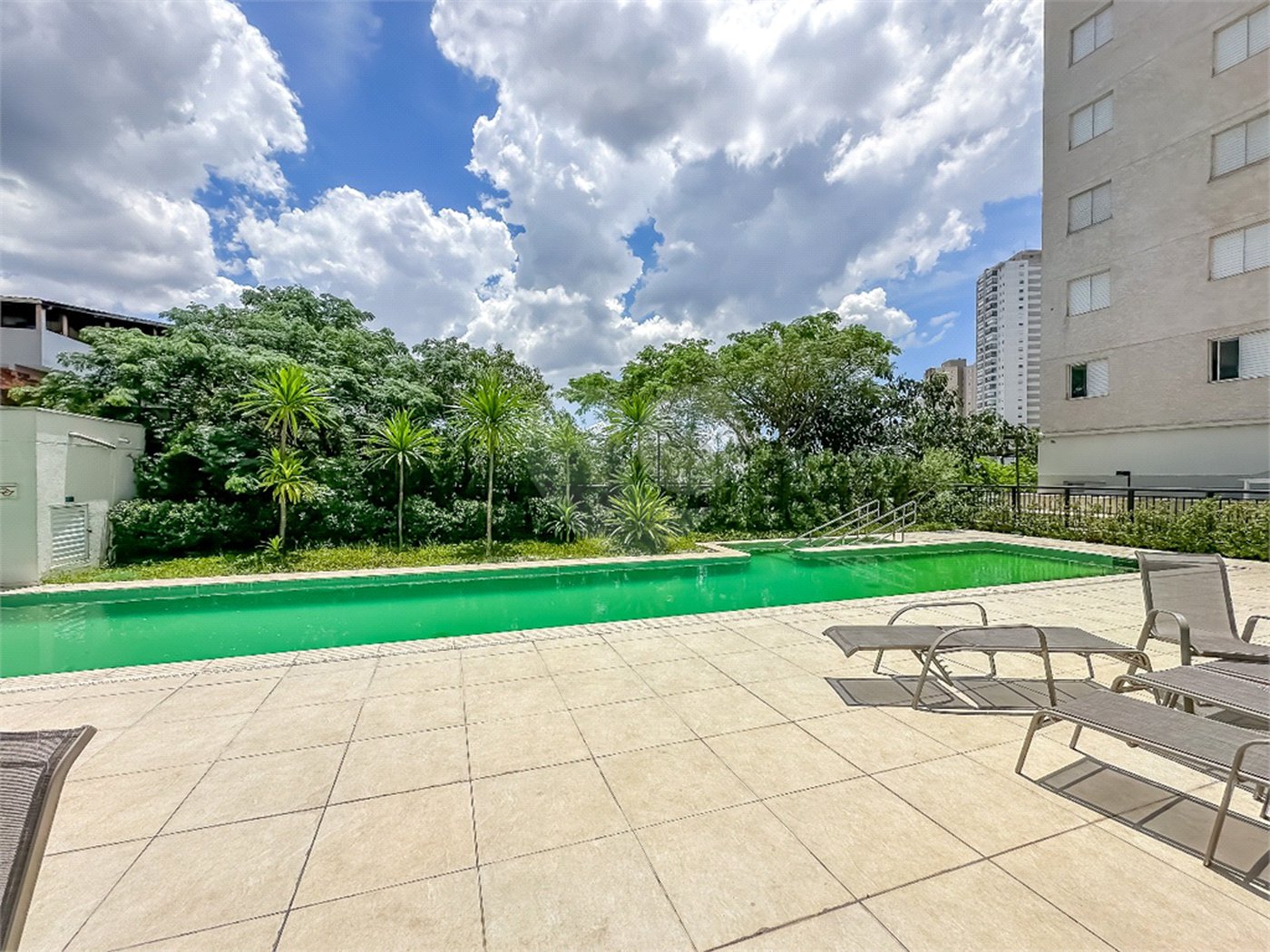 Apartamento à venda com 2 quartos, sendo 1 suíte,  em Jardim Caboré, São Paulo, SP