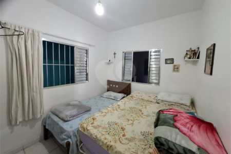 Sobrado à venda com 3 quartos, sendo 1 suíte, em Jardim Recanto Verde, São Paulo, SP