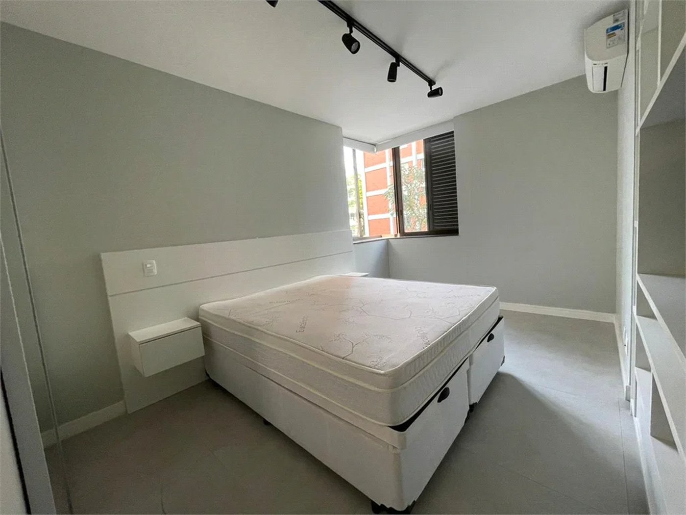 Apartamento à venda com 1 quarto em Pinheiros, São Paulo, SP