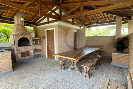 Sítio à venda com 3 quartos, sendo 1 suíte, em Jardim Estância Brasil, Atibaia, SP