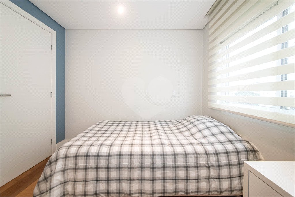 Apartamento à venda com 3 quartos, sendo 2 suítes, em Vila Mariana, São Paulo, SP