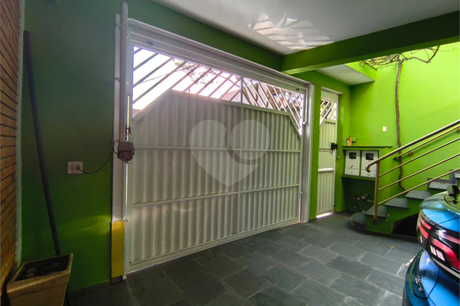 Sobrado à venda com 3 quartos, sendo 1 suíte, em Vila Albertina, São Paulo, SP