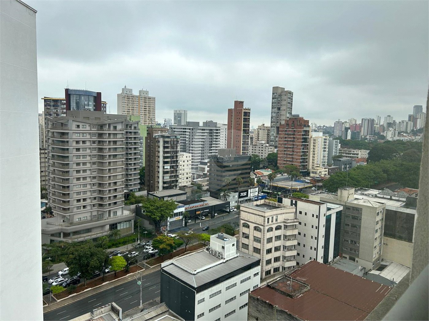 Apartamento à venda com 2 suítes em Pinheiros, São Paulo, SP