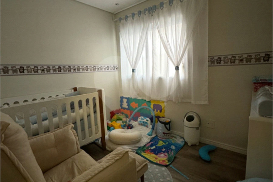 Apartamento à venda com 2 quartos, sendo 1 suíte,  em Jardim Flor da Montanha, Guarulhos, SP