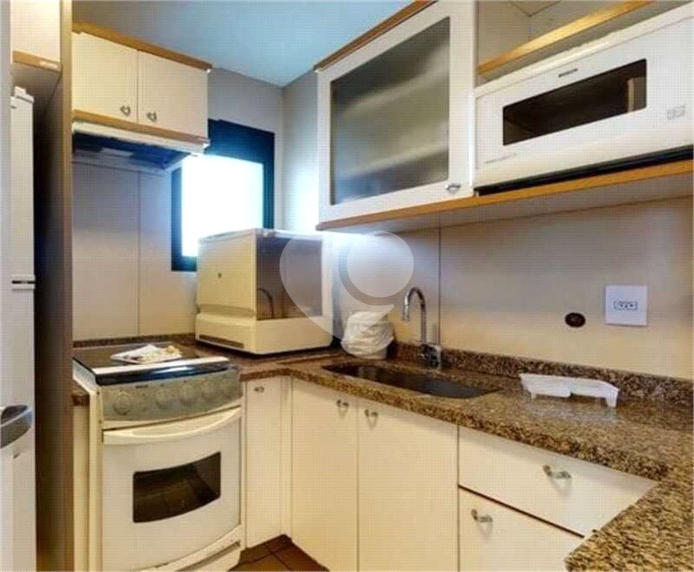 Apartamento à venda ou para alugar com 2 quartos, sendo 1 suíte,  em Paraíso, São Paulo, SP