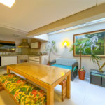 Casa à venda com 3 quartos, sendo 2 suítes, no condomínio Floradas da Serra, São Paulo - SP