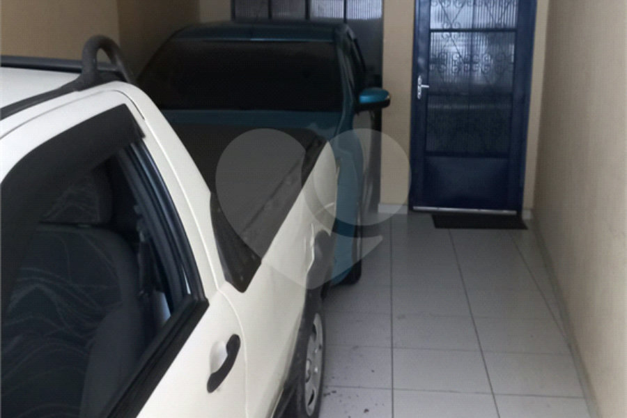 Sobrado à venda com 3 quartos em Tremembé, São Paulo, SP