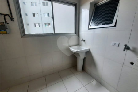 Apartamento à venda com 3 quartos em Jardim Esmeralda, São Paulo, SP