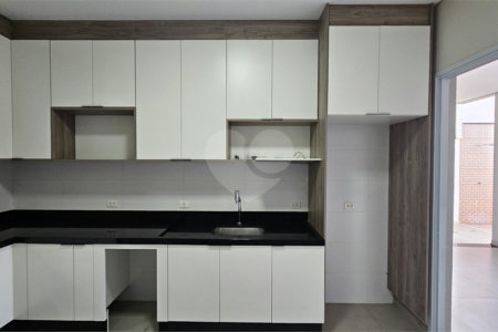 Casa para alugar com 3 suítes no condomínio Dona Lucila, Indaiatuba - SP