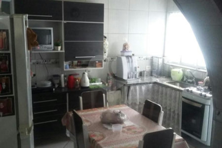 Casa à venda com 2 quartos, sendo 1 suíte, no condomínio Travessa Carmem Lúcia Carneiro,88, São Paulo - SP