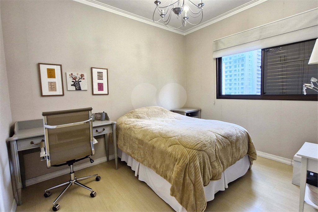 Apartamento à venda com 4 suítes em Moema, São Paulo, SP