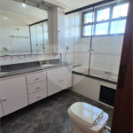 Apartamento à venda ou para alugar com 3 quartos, sendo 2 suítes, em Vila Romana, São Paulo, SP