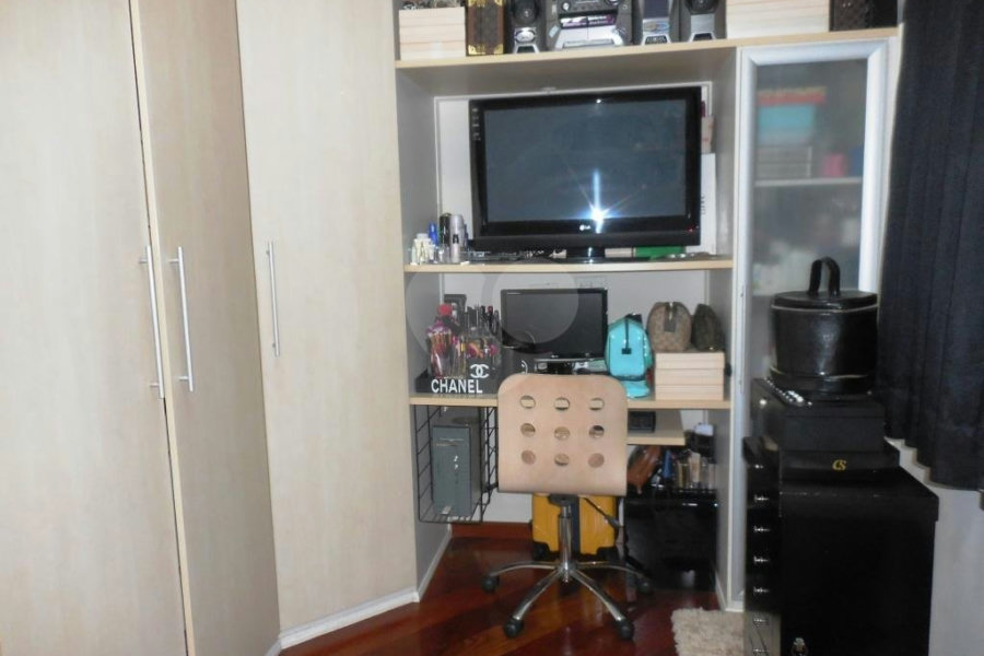 Casa à venda com 3 suítes no condomínio Itatinga I, São Paulo - SP