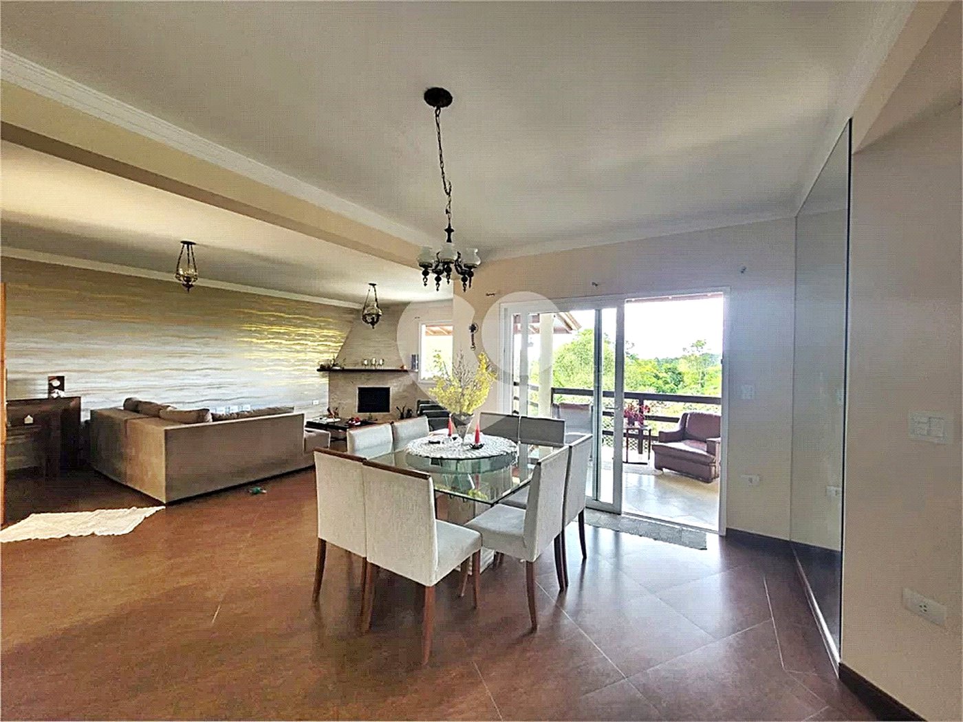 Casa à venda com 3 suítes no condomínio Cantareira, Mairiporã - SP