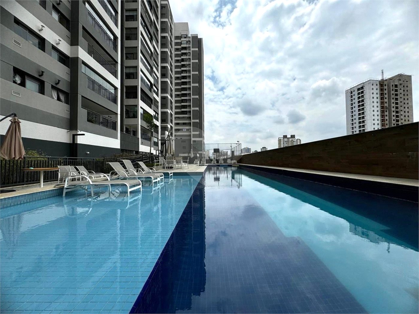 Apartamento à venda com 3 suítes, em Vila Independência, São Paulo, SP