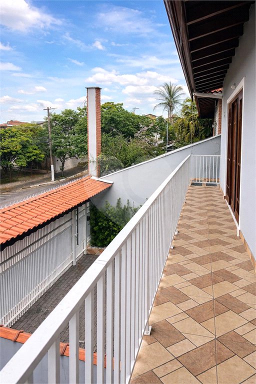 Casa à venda com 4 quartos, sendo 1 suíte, em City Bussocaba, Osasco, SP