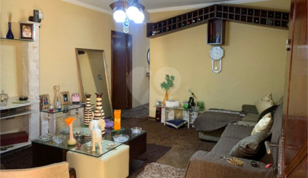 Casa Térrea à venda com 3 quartos, sendo 1 suíte,  em Horto, São Paulo, SP