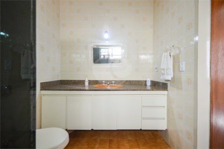 Casa à venda com 3 quartos, sendo 1 suíte, em Planalto Paulista, São Paulo, SP