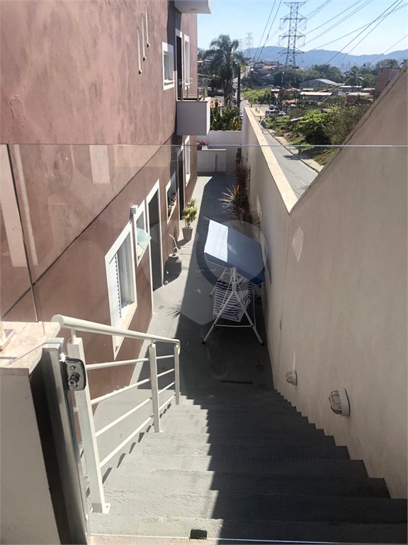 Apartamento à venda com 3 quartos, sendo 2 suítes,  em Jardim Camila, Mogi das Cruzes, SP