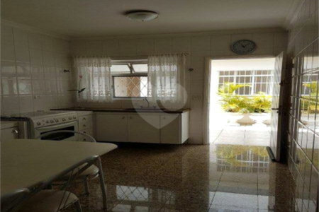 Casa Térrea à venda com 3 quartos, sendo 1 suíte, em Água Fria, São Paulo, SP