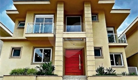 Casa à venda com 4 suítes no condomínio Villagio Di Modena, São Paulo - SP