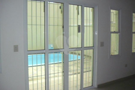 Casa à venda com 3 suítes em Adalgisa, Osasco, SP