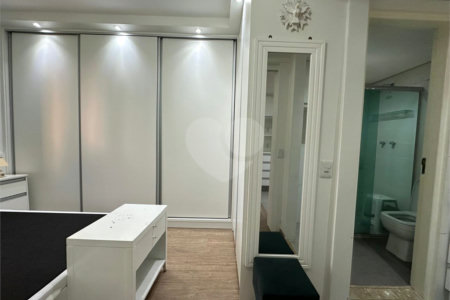 Apartamento à venda com 1 quarto em Moema, São Paulo, SP