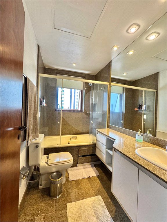 Apartamento à venda com 4 suítes em Vila Suzana, São Paulo, SP