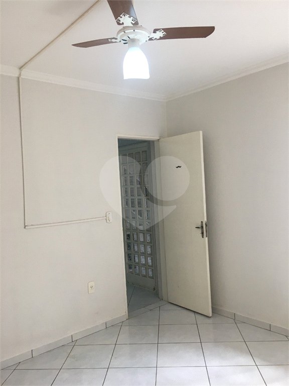 Sobrado à venda com 4 quartos, sendo 1 suíte, em Vila Rubens, Indaiatuba, SP