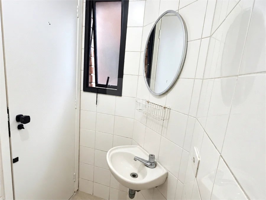 Apartamento à venda com 3 quartos, sendo 1 suíte, em Brooklin, São Paulo, SP