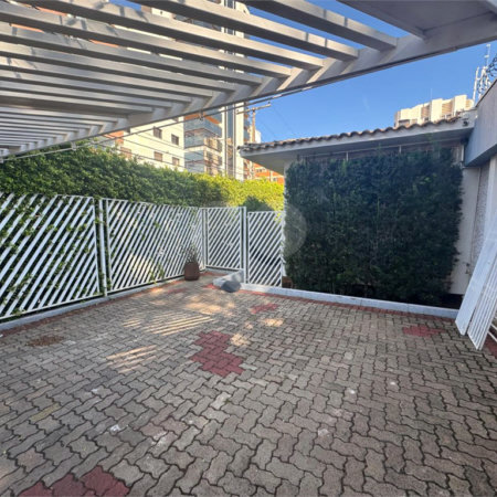 Casa com 4 quartos próxima á Santa Casa