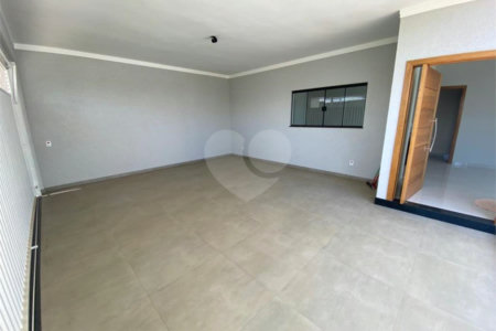 Casa térrea nova para venda no Parque Belvedere