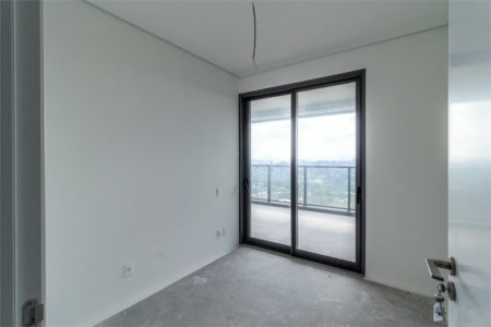 Apartamento à venda ou para alugar com 4 quartos, sendo 3 suítes,  em Jardim Morumbi, São Paulo, SP