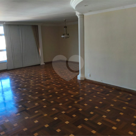Apartamento à venda com 3 quartos, sendo 1 suíte,  em Lapa, São Paulo, SP